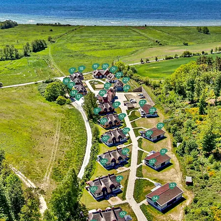 Strandleben 09 Klein Stresow Ruegen By Ruyastay *