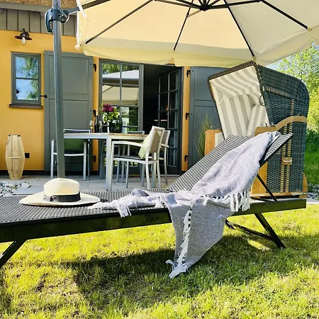 펜션 Strandleben 09 Klein Stresow Ruegen By Ruyastay *