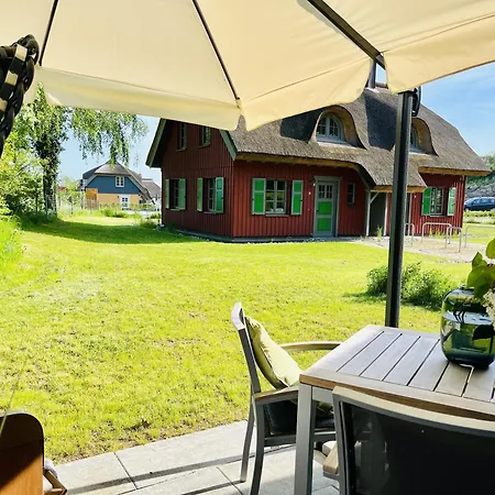 Strandleben 09 Klein Stresow Ruegen By Ruyastay 푸트버스